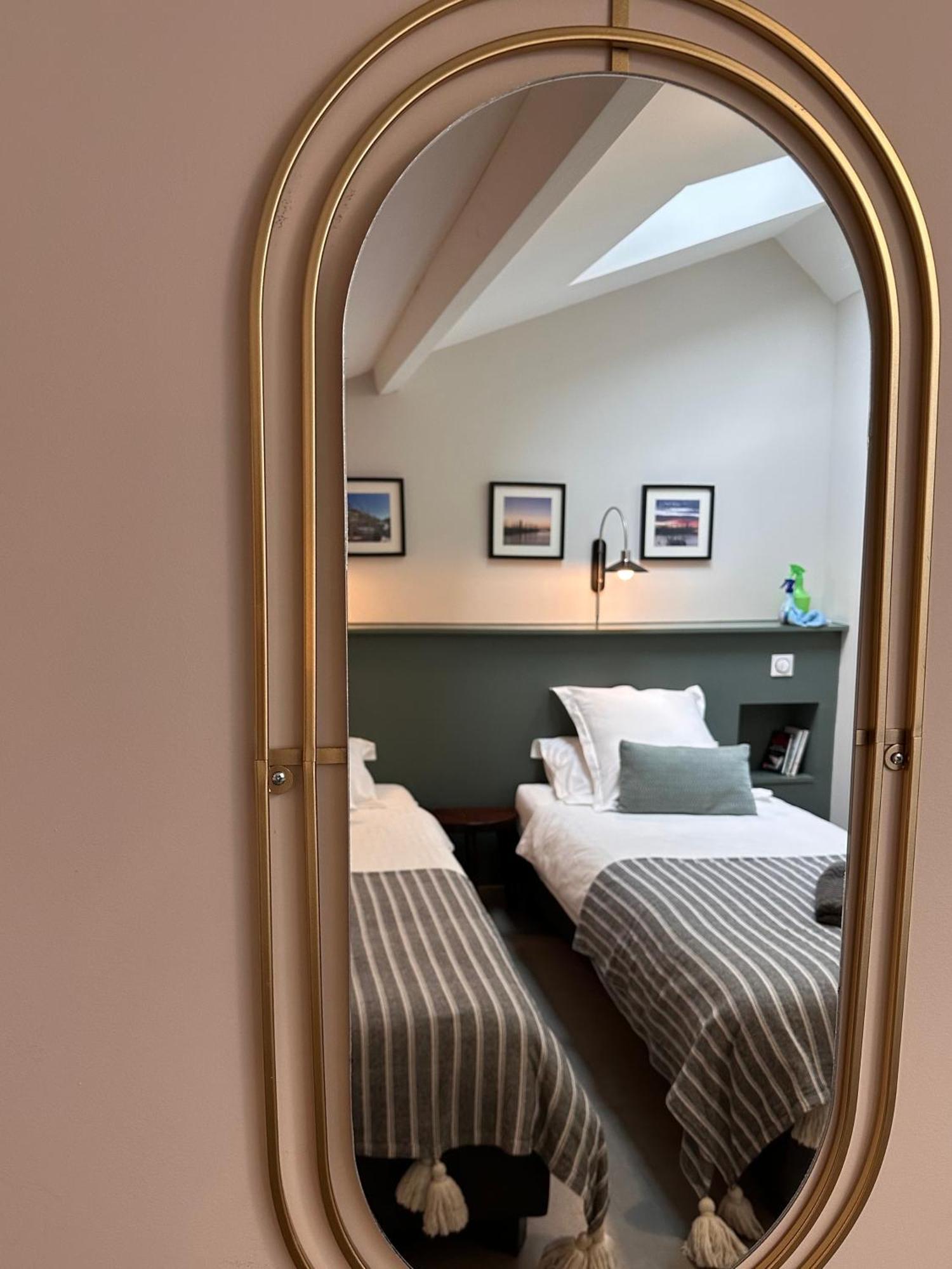 Le Petit Bijou Sete, 4 Appartements Au Centre Ville, 3 Avec Vue Canal 세테 외부 사진